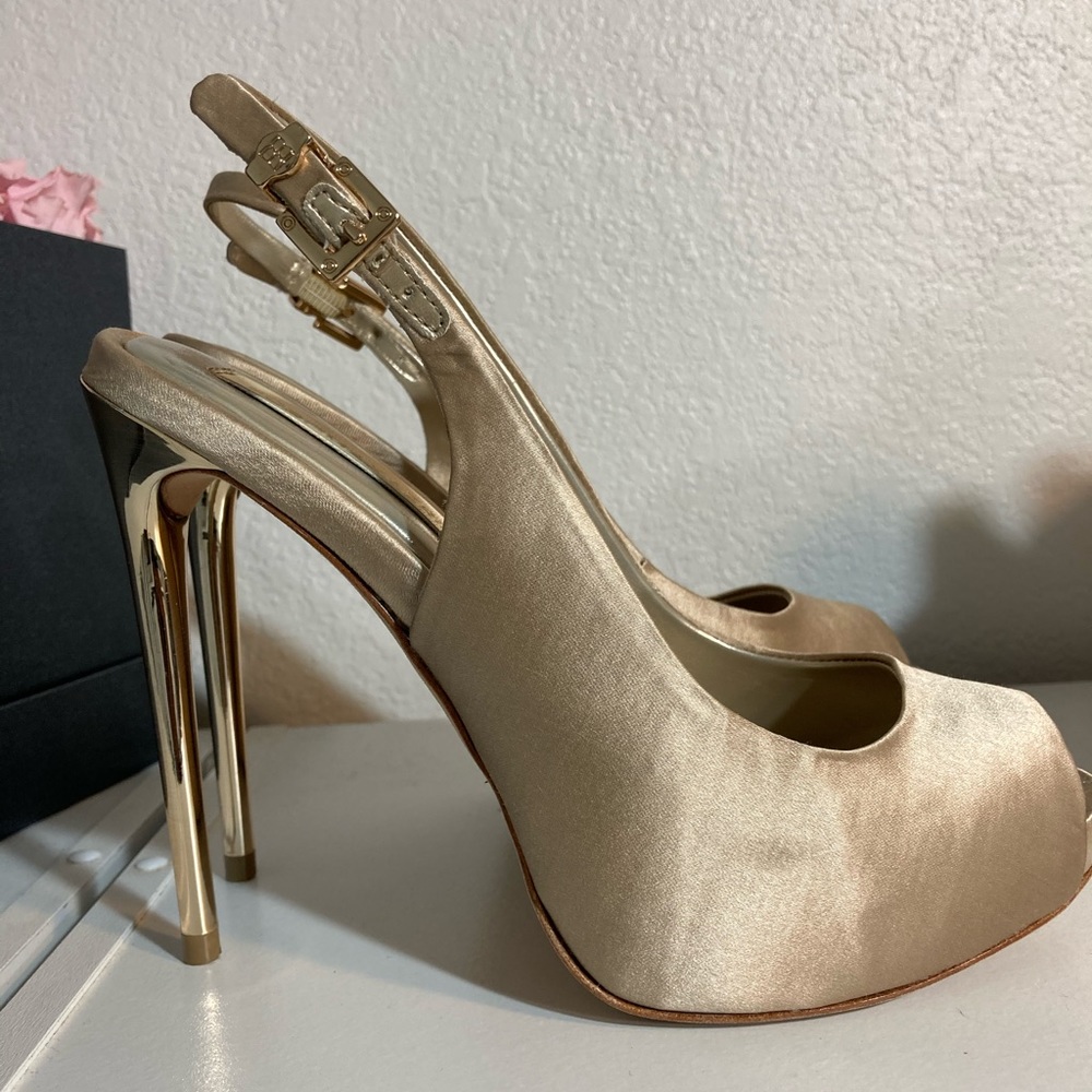 Nude Satin Peep Toe Slingbacks Stilettos Heels 6